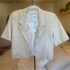 NWT Abercrombie Crop Blazer Top